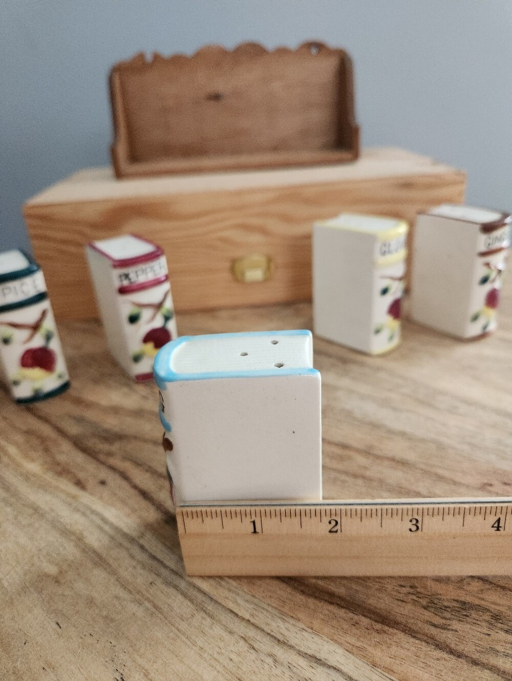 Vintage Ceramic Book Shaped Spice Jar Set with Wooden Rack - Incomplete Set - Picture 13 of 16